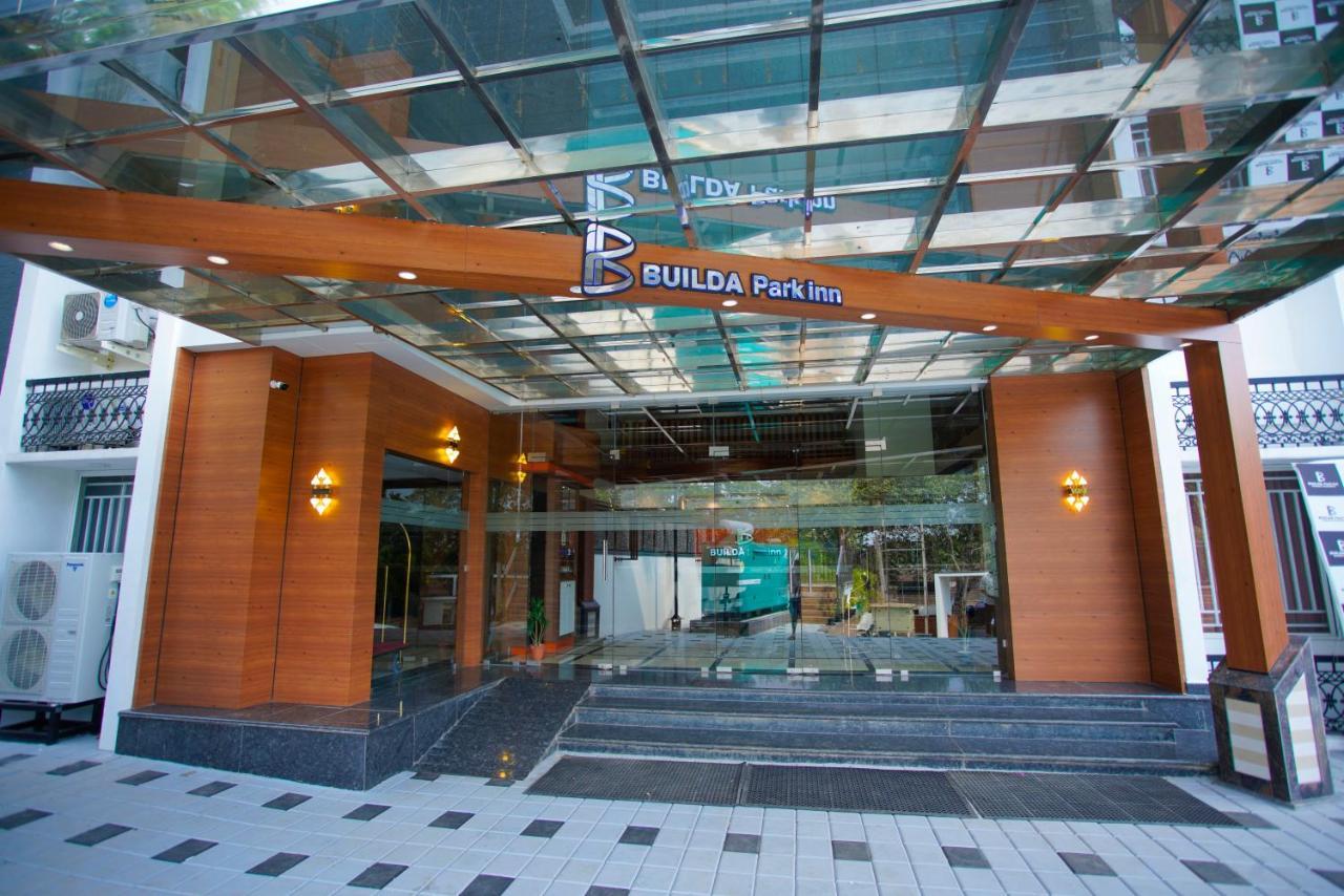 Builda Park Inn Ottappālam Exterior foto