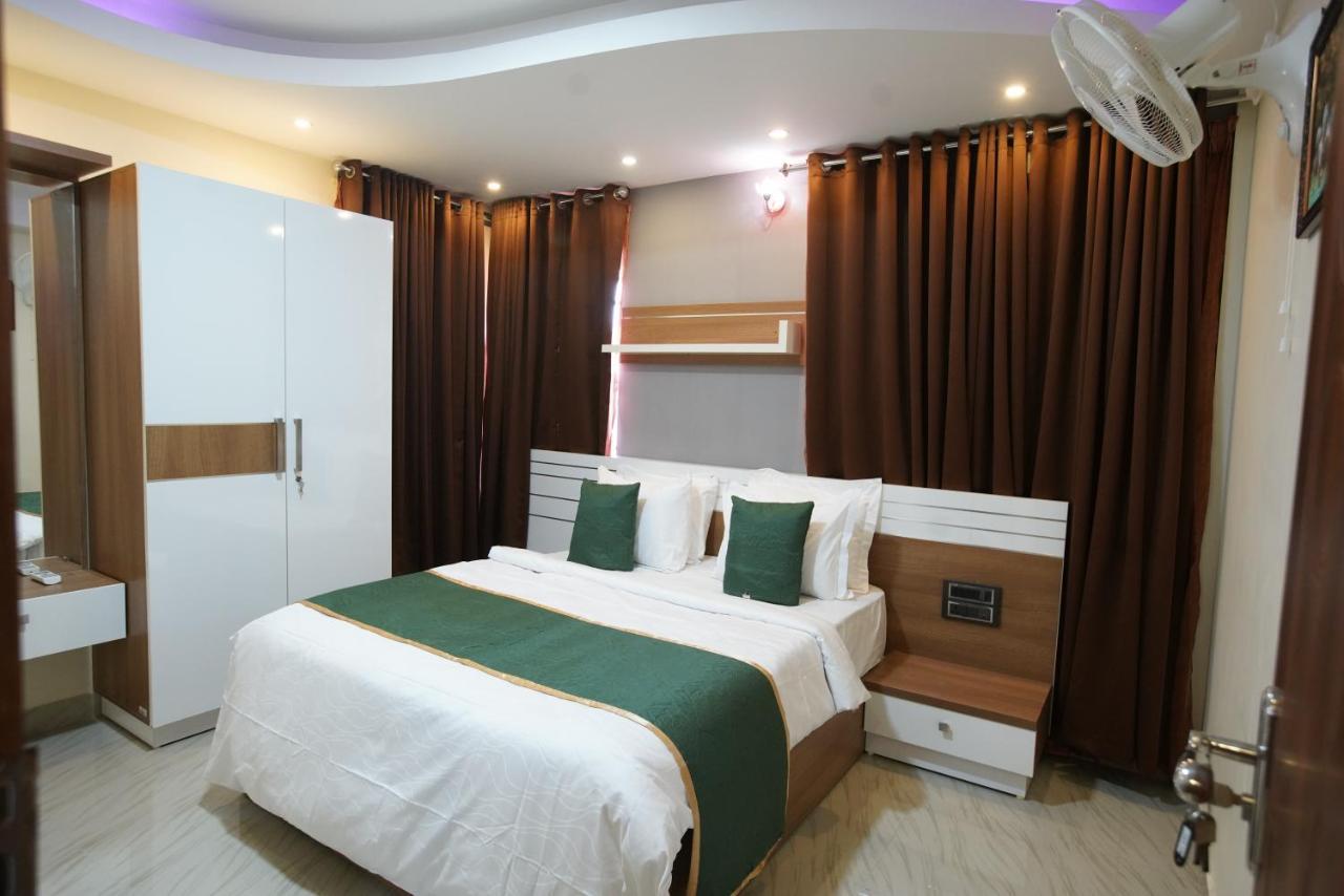 Builda Park Inn Ottappālam Exterior foto